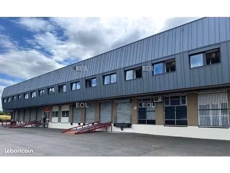 local logistique 2 760 m²