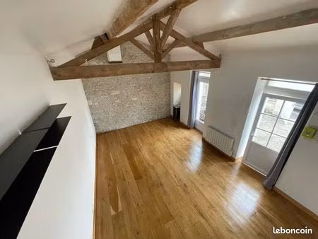 maison rénovée avec cour cognac centre