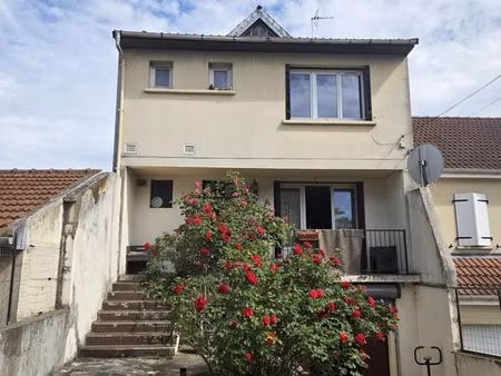 maison 7 pièces 155 m²