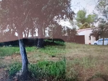 terrain à bâtir de 1200 m2 flassans sur issole 83340