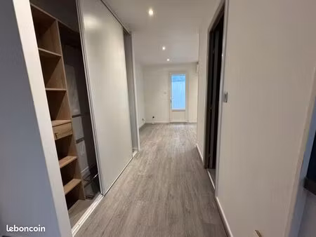 appartement t1 avec cour à louer à bourges