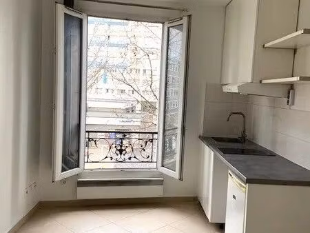 studio 1 pièce 19 m²