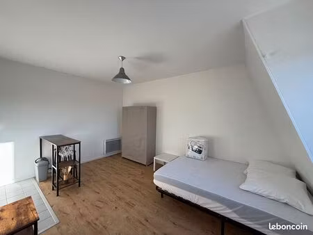 studio 1 pièce 22 m²
