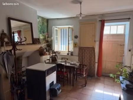 particulier à particulier a vendre maison de ville châteaumeillant