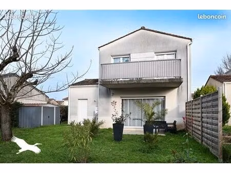 pavillon 4 pièces - 90 m²