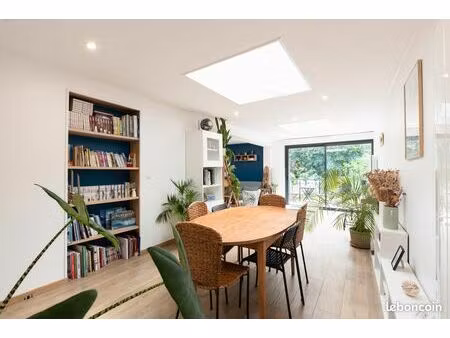 maison de ville – 4 pièces – 113 m²