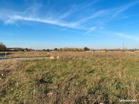 terrain 686 m² port d envaux