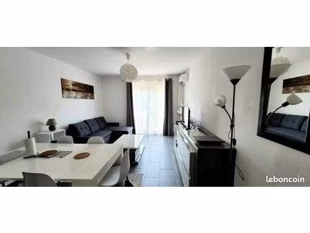 lumineux t3. 59m2  2 chambres. climatisation. fibre internet. local vélos. 300m centre/500