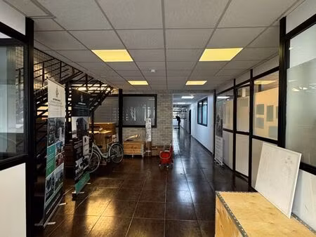 vente bureaux récents 660 m² à pantin (93) – libres  fort potentiel locatif