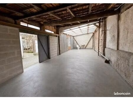 local 65 m² bagnolet