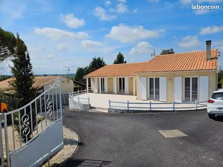 maison plain-pied 140 m² – 4 chambres – terrain 1290 m² – balzac