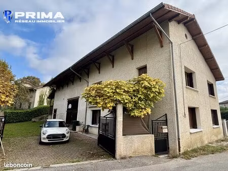 maison 6 pièces 142 m²
