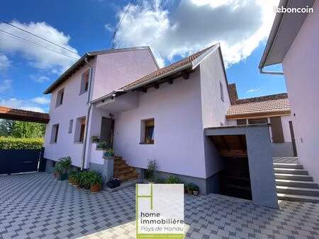 maison de village 4 pièces 142 m²