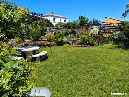 garage/remise avec terrain à vendre
