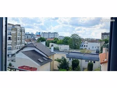 3 pièces 60m2 rénové - balcon - bécon les bruyères - lumineux