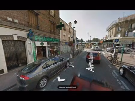 à louer f2 en face de la gare