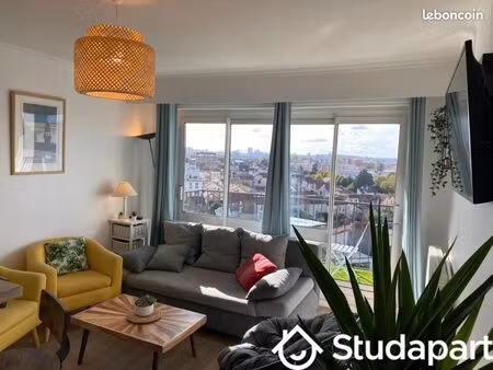 chambre 1 pièce 10 m²