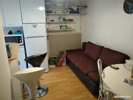 t2 53 m2 centre ville de roanne
