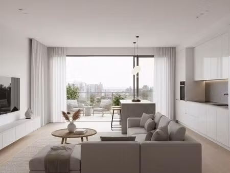 appartement 4 pièces 80 m²