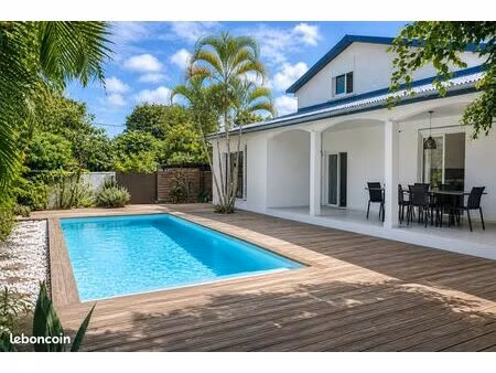 maison f5 + studio indépendant – piscine