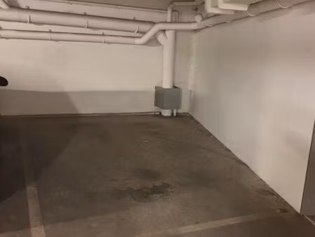 parking sécurisé avec vidéo surveillance
