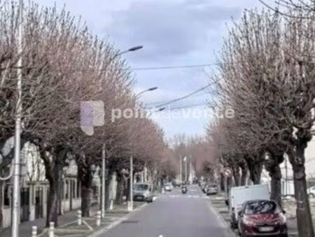 local commercial 50 m²