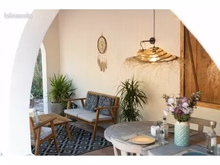villa de standing rénovée au cœur du golfe de saint-tropez