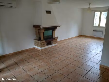 loue f4 100m2 haut de villa