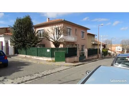 particulier propose villa 4 pieces garage jardin loyer 1330 quartier recherché cote pavée 