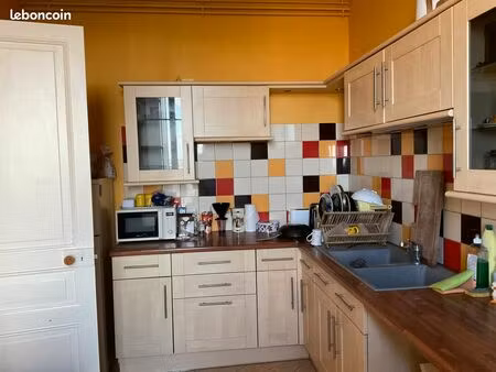 appartement à louer  110 m2 à angoulême