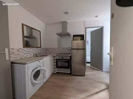 location petit cocon f2 meublé à 30 m des halles