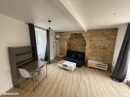studio 28m2 + terrasse - centre ville