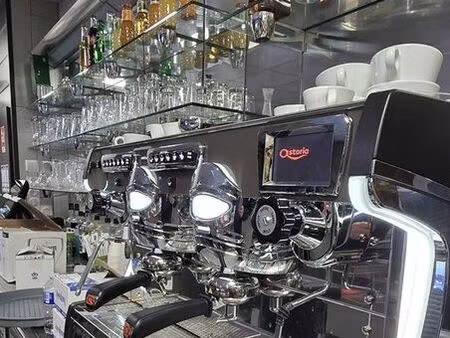 bar  fdj  pmu  tabac 300 m² st denis