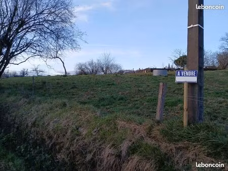 terrain constructible zone u 1500m2 allassac