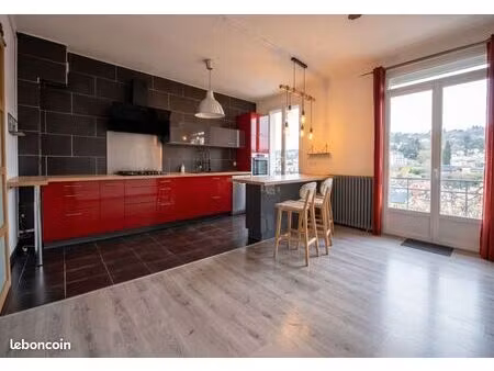 maison de ville 123m² — 5 chambres — vue ville — garage — tulle centre