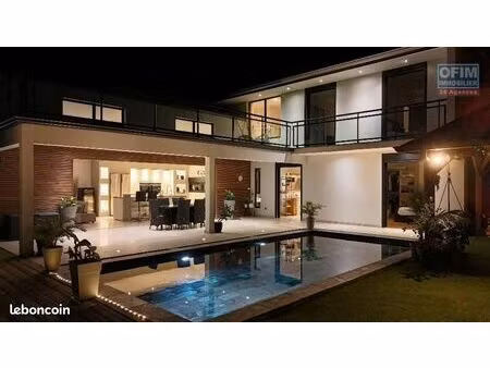 maison 5 pièces 145 m²
