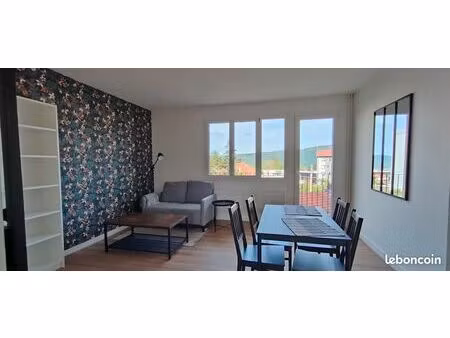 location appartement t3 de 60m2 meublé (chauffage inclus dans les charges) proche lycée pe