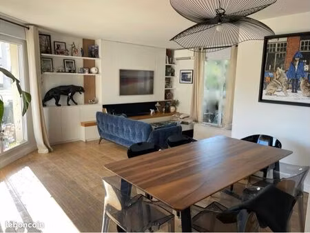 apt sans vis à vis tres lumineux