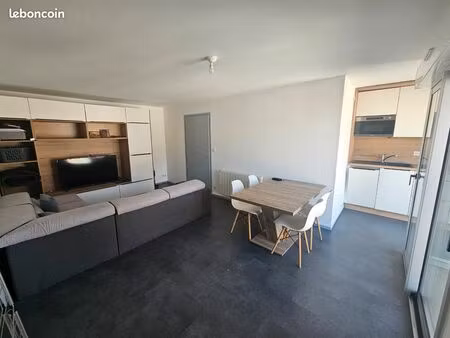 t2 lumineux avec balcon + garage – quartier recherché st-brieuc