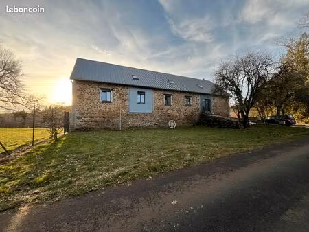 ferme restaurée en maison habitation 8 pieces 180m2 – garantie décennale