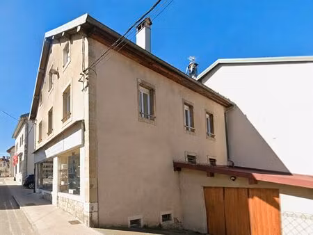 maison 8 pièces 200 m²