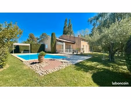 maison 4 pièces 151 m²