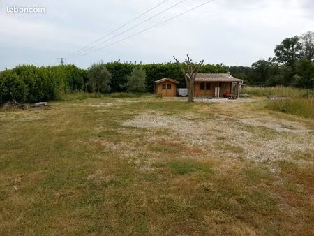 terrain de loisirs