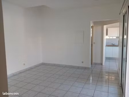 : appartement 2 pièces 41m2 la possession