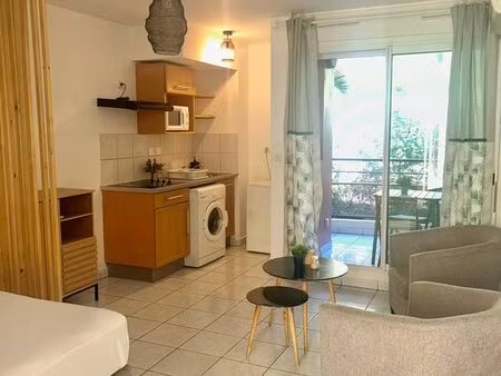 studio meublé 25 m2