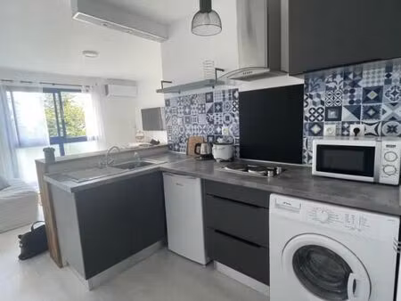 studio 1 pièce 25 m²