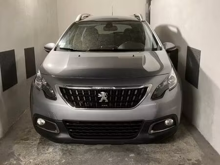 box parking à 2 pas de la mairie de vincennes