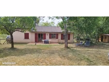 location maison 2ch-charges comprises
