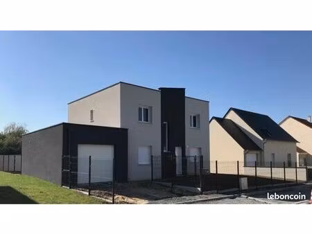 maison neuve 4 chambres à louer pompe à chaleur cuisine aménager terasse pelouse clôture g