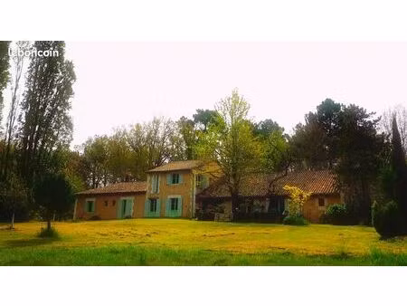 longère en périgord